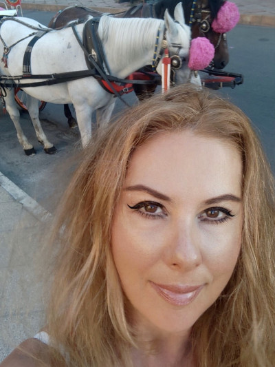 Частная массажистка Тома 