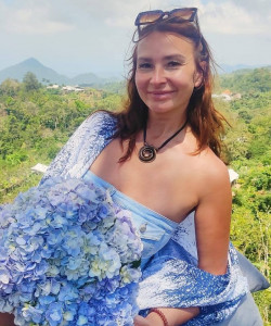 Частная массажистка Юлия 