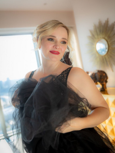 Частная массажистка Юлия 