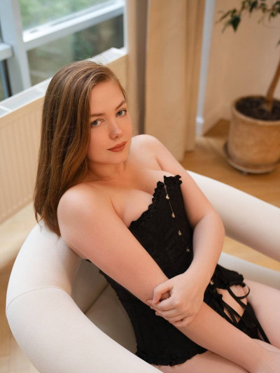 Частная массажистка Тома 